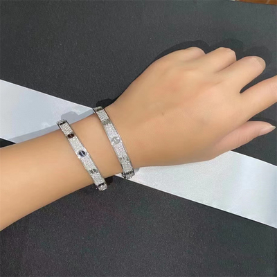Đồ trang sức tùy chỉnh Brand Vòng đeo tay vàng trắng Brand Nhẫn tình yêu với kim cương