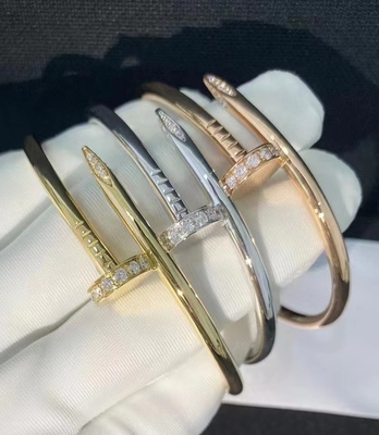 Chiếc đeo tay kim cương vàng 18K chất lượng nguyên bản 1pcs MOQ