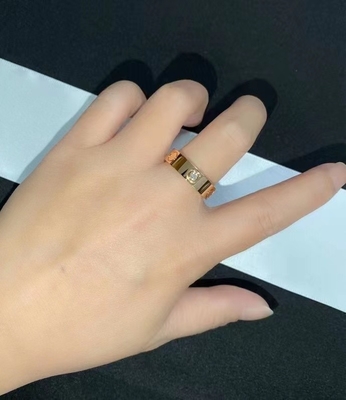 đồ trang sức chuyên nghiệp để làm đồ trang sức 18k vàng nhẫn đính hôn Brand Love Ring vàng sang trọng