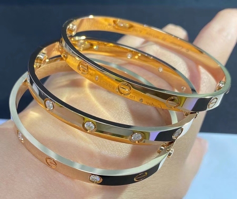 Unisex 18k vàng đồ trang sức kỷ niệm đính hôn Hk thiết lập vòng tay